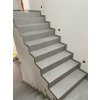 Vinyove schody s dekokrem kamene Beton kámen světlý