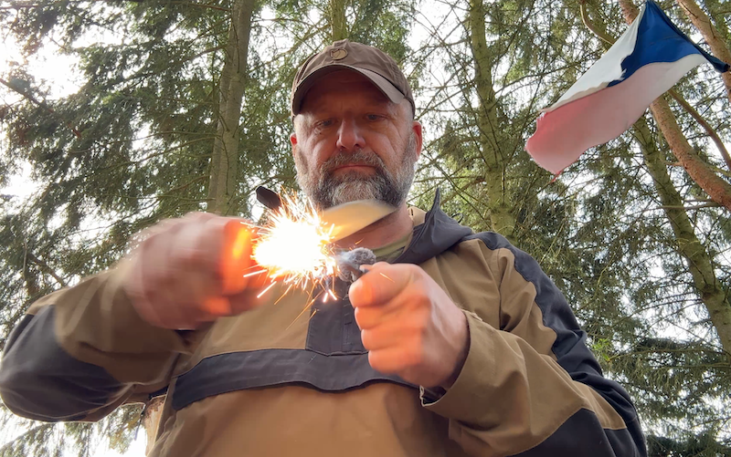 Jak rozšířit Morakniv Kansbol a Garberg o křesadlo a brousek