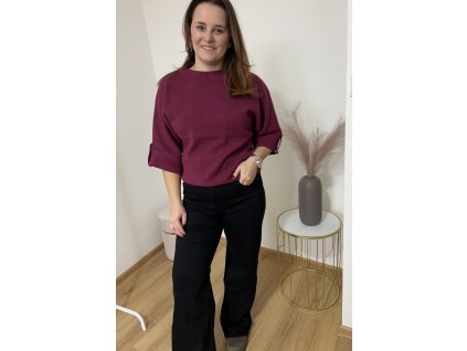 Fuchsiový svetřík s kamínky