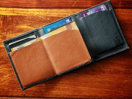 The Hi-Jak Wallet by Secret Tannery