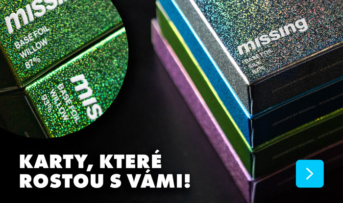 Společnost Missing New York vytvořila řadu karet Missing Base Foil s cílem nabídnout krásné fóliované karty za příznivou cenu. Jejich největší předností je dostupnost v několika velikostech!