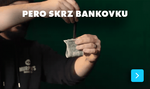 Kouzlo Pierced je moderní verze klasického kouzla Pero skrz bankovku, kdy propíchnete zapůjčenou bankovku, ale nijak ji nezničíte.