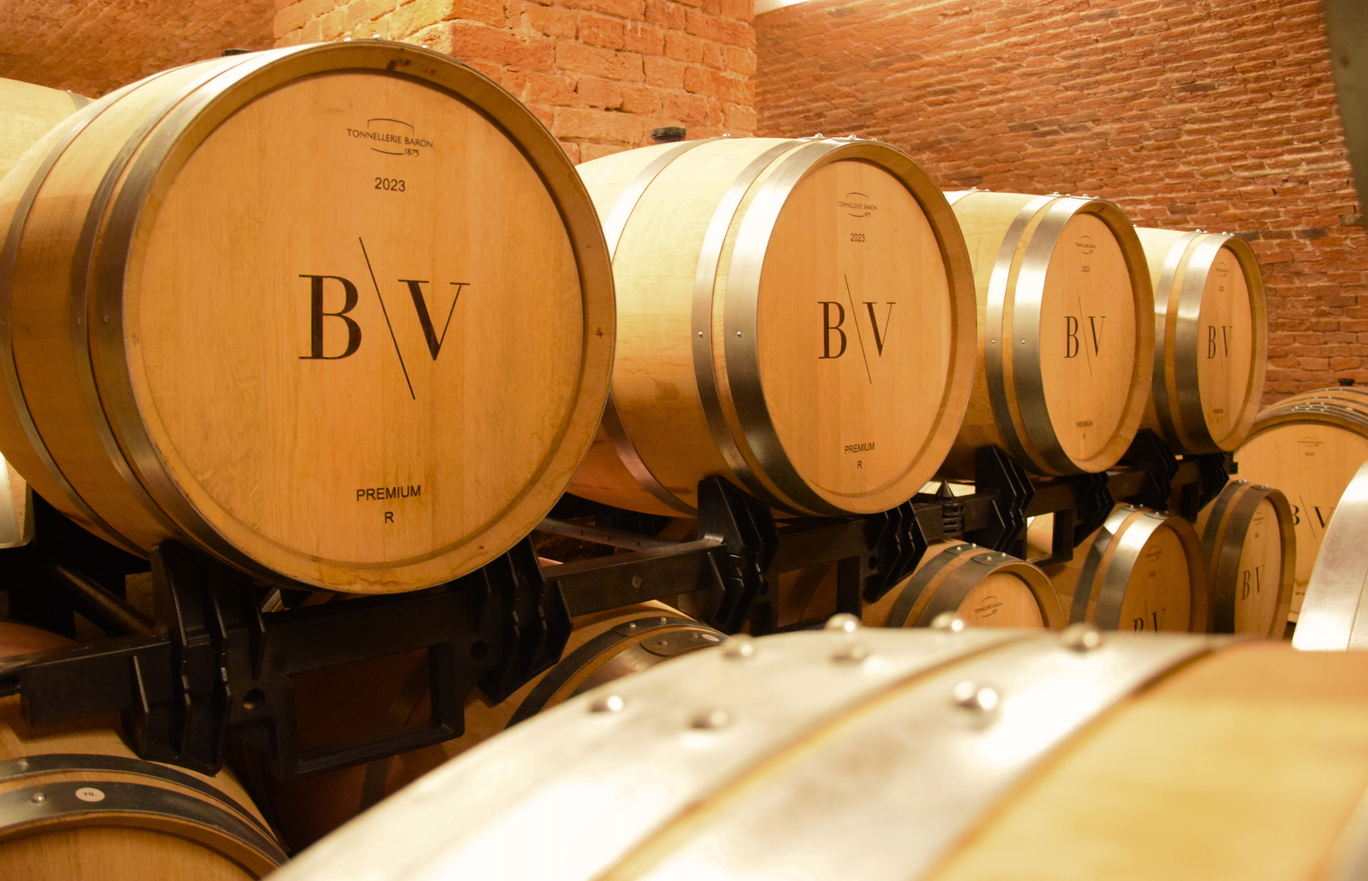 890033ba-cc41-4d06-99de-afc058e2c45a