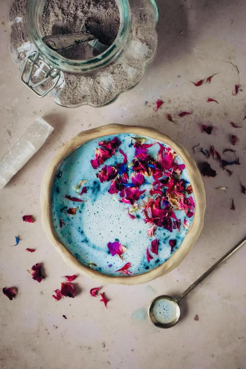 LÉČIVÉ MODRÉ MLÉKO