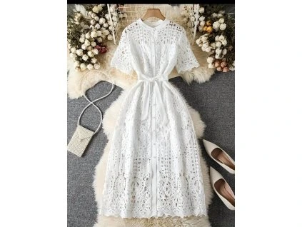 Šaty krajka bílé