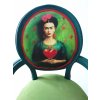 Křeslo „Frida se srdcem na dlani“