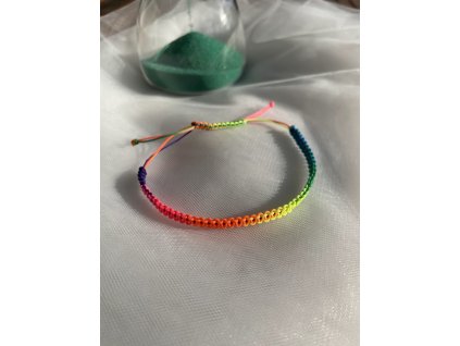 Vícebarevný náramek