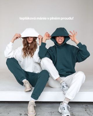 Toto nejsou teplákovky jen na doma, tyto budete chtít vynést ven ✨ Dlouho nebyly dostupné, ale to tak s dobrým materiálem...