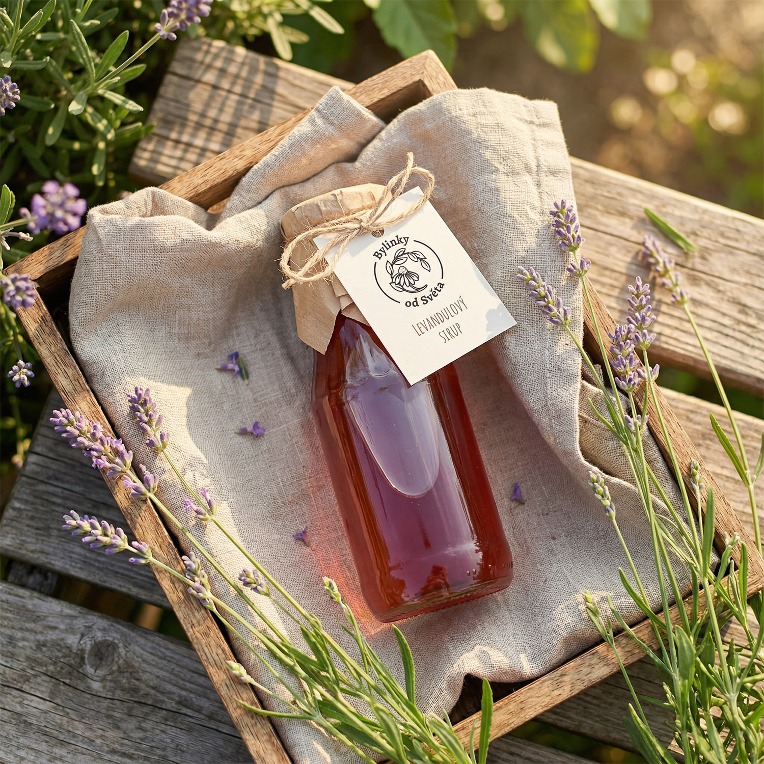 Přírodní levandulový sirup Bylinky od Světa jemný bylinný sirup z levandule