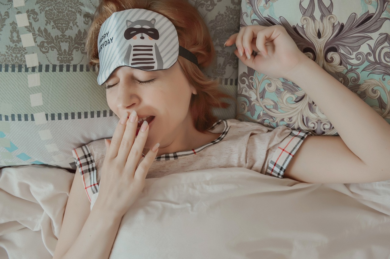 žena trpící nespavostí