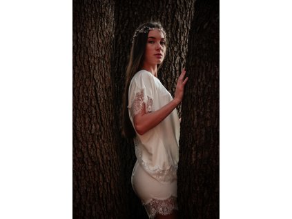 by mooniq kolekcia andromeda model orion top sortky komplet slonovinova cipka 155