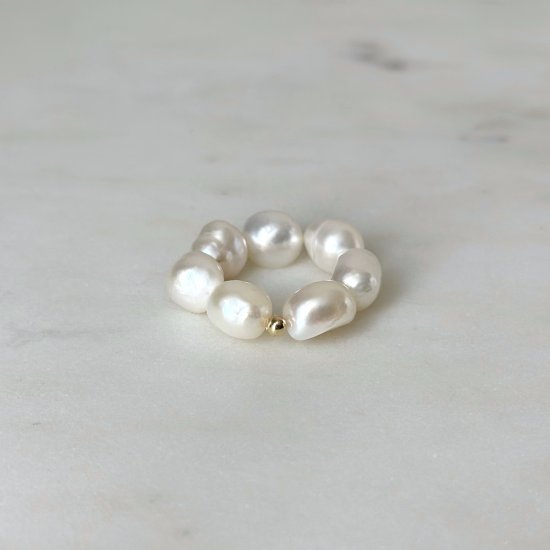 Pearlove ring