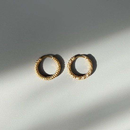 Minimalist hoops