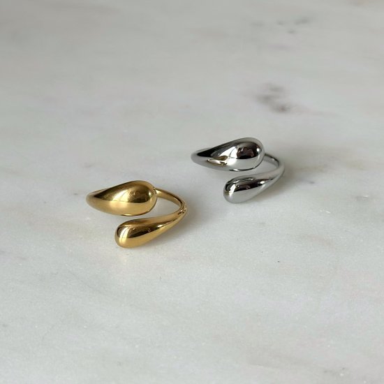 Teardrop ring