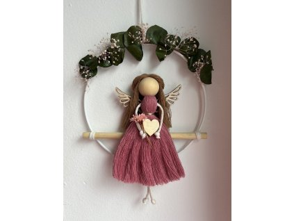 F7C13D12 EDC4 4978 9C7D FE5B82FFF154