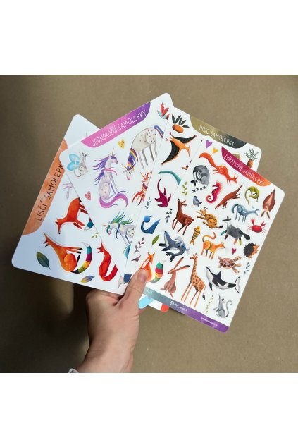 Sada samolepkových archů