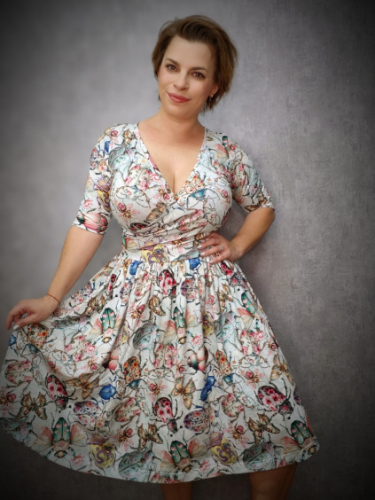 Šaty BeDiva - brouci jako z porcelánu