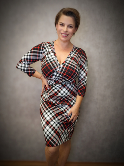 BeGoddess - červeno černé káro