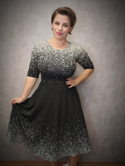 BeLovely - světlé tečky na černé