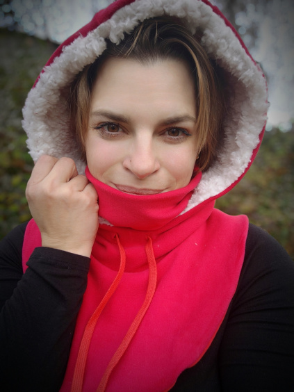 II. jakost - Nákrčník - červená