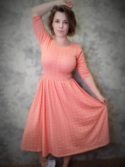 BeDarcy´s šaty - korálové - madeira