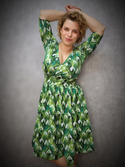 Šaty BeDiva - sněženky