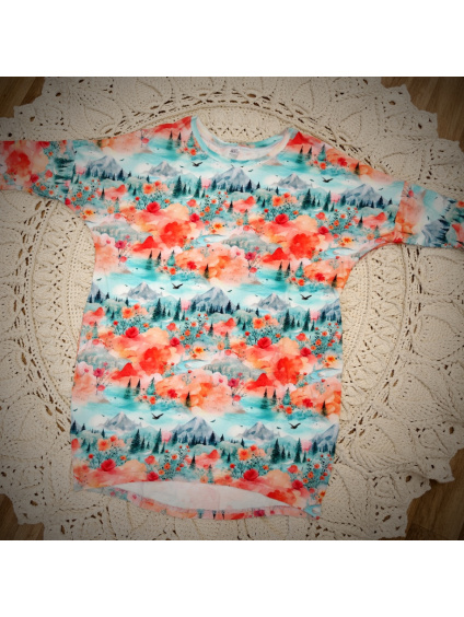 JustOver23 - hory v červáncích