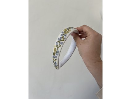 Vyšívaná čelenka na přání