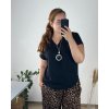Tunika halenka krátký rukáv dámská nadrozměr  (50/52 ONE SIZE) ITALSKÁ MÓDA IMD24NECKLES/DU (Velikost 50/52, Barva Černá)