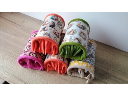 Tunely s třásněmi