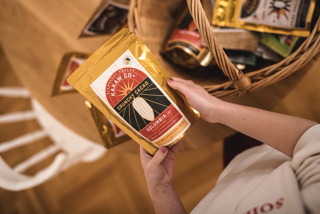 Crunchy and addictive! What is the difference between crunchy nibs and crunchy cacao?