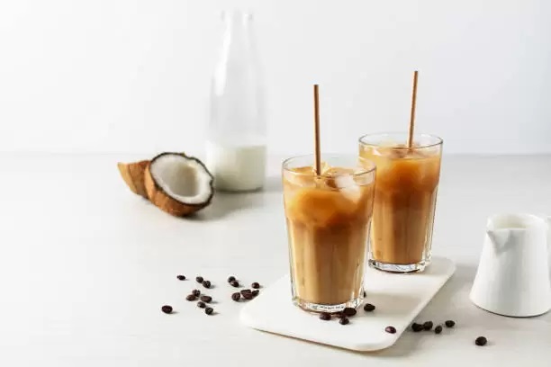 Ledová káva s kokosem