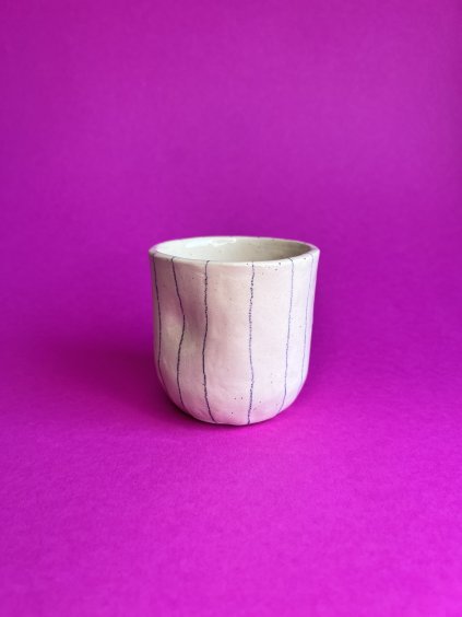 Cupík s proužky a vločkou