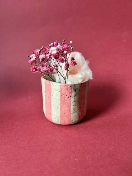 Srdíčkový s proužky a mikro srdíčky