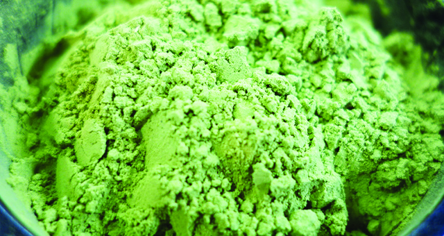 Šlehaný a zalévaný - recept na zelený čaj "dva v jednom"