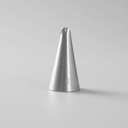Cake star decorating nozzle no.67