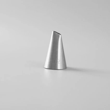 Cake star decorating nozzle no.102