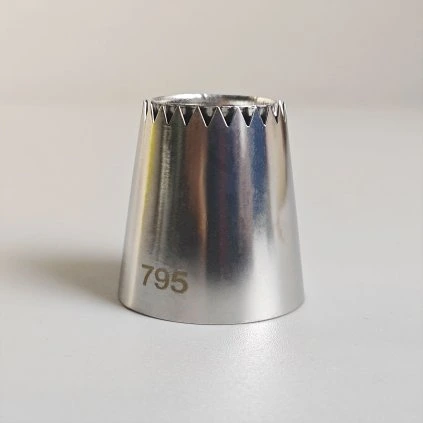 Cake Star decorating nozzle No. 795