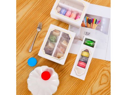 krabicka na makronky bila se zlatym rameckem 15 5 x 6 5 x 5 2 cm na 5 kusu