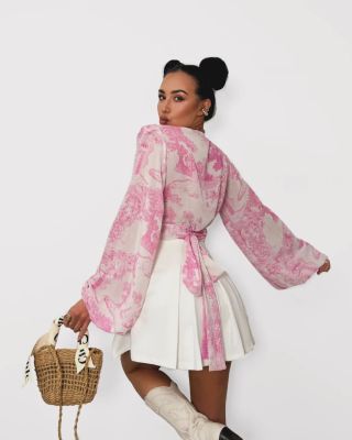 Blúzka čoskoro skladom v troch farbách 🩷 Skort skladom v dvoch veľkostiach ✨️ #blúzka #bluzka #skort #sukna #sortky