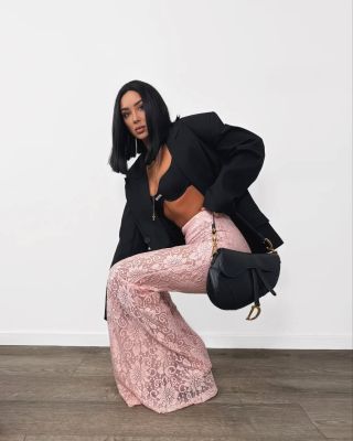 Nohavice skladom v 4 farbách, sako tiež dostupné 🌸 #nohavice #ruzovenohavice #cipkovanenohavice #damskesako #ciernesako