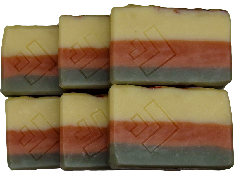 Mýdla s firemním logem a ve firemních barvách