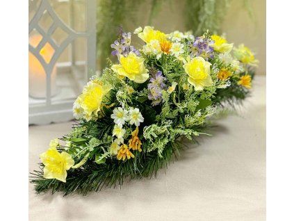 Zaťažená ikebana na hrob narcis 60cm