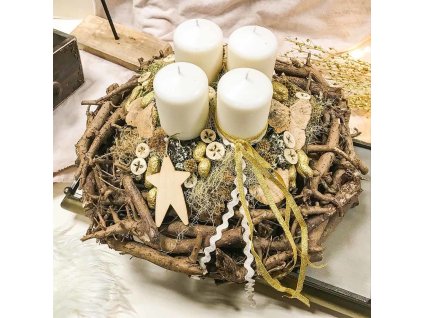 Adventný veniec natur