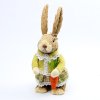 Slamený zajac s mrkvou 33 cm