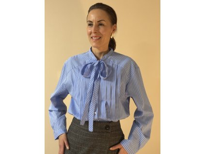 Halenka s mašličkou a skládáním