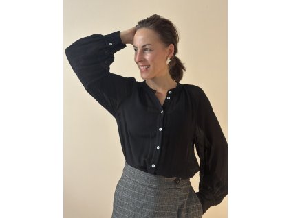 Halenka s vlnou a raglánovými rukávy