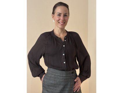 Halenka s vlnou a raglánovými rukávy