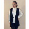Minimalistická elegantní vesta