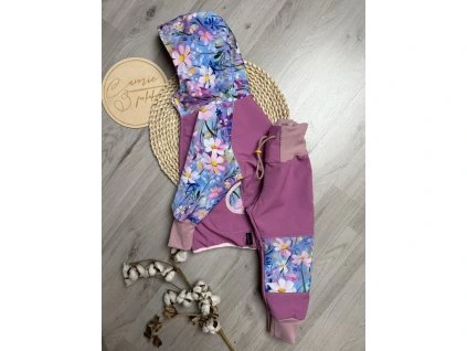 Softshellová souprava jarní něha